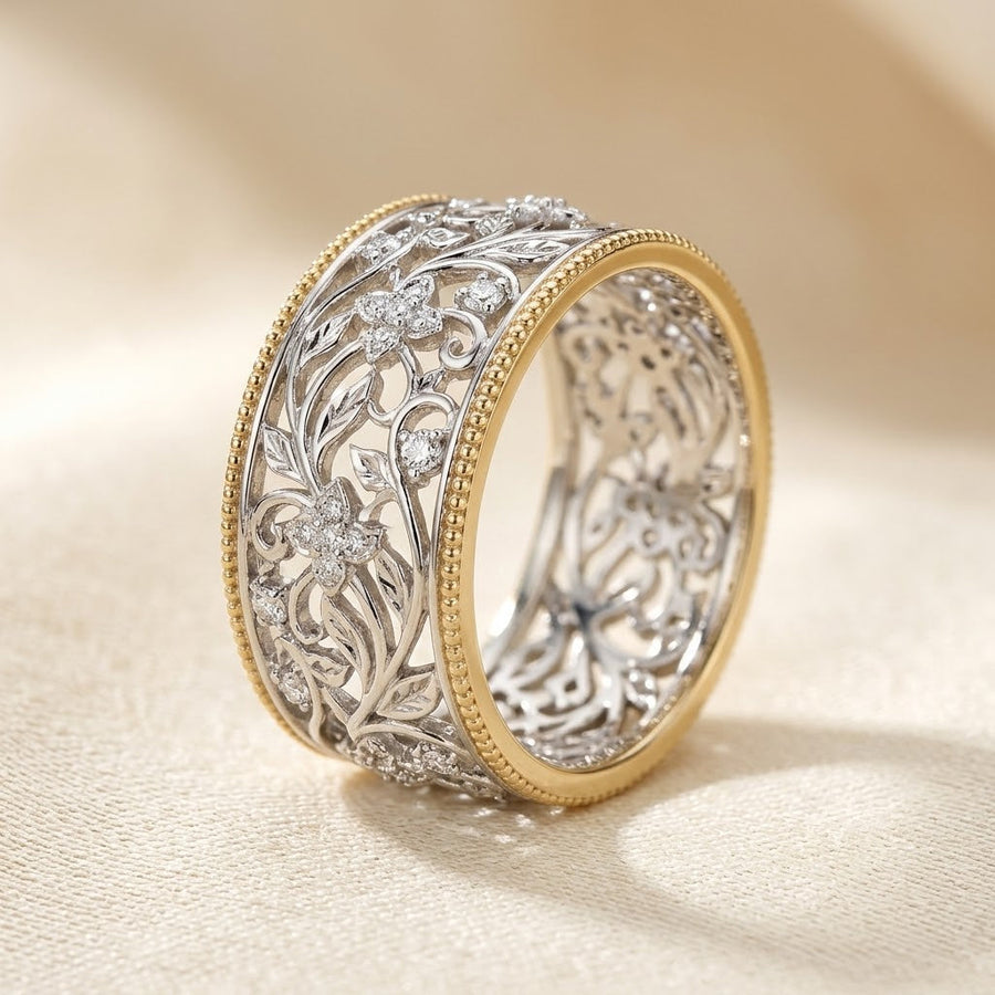Anello decorato in argento e oro