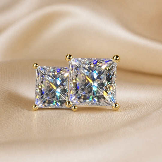 Orecchini scintillanti in oro bianco con zirconia