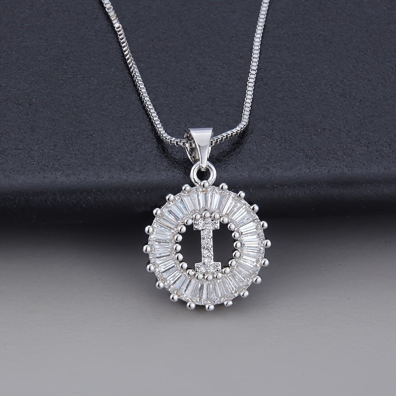 Collana in oro bianco con iniziale "Z" e zirconia