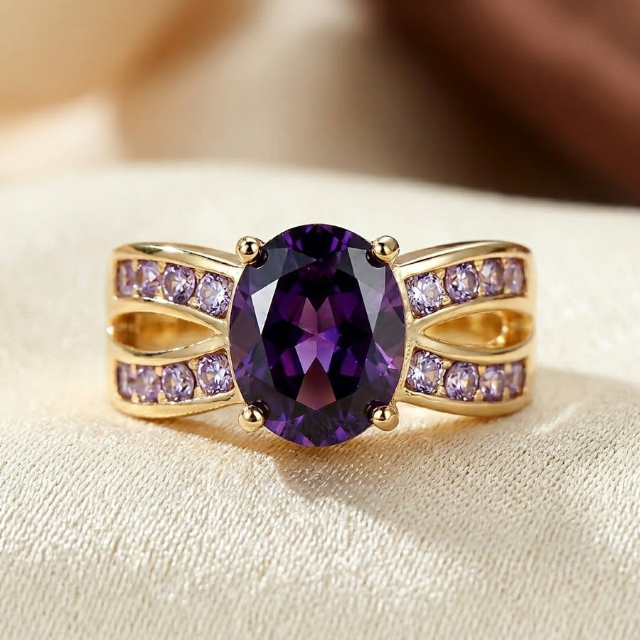 Anello a fascia fessurato in oro e ametista