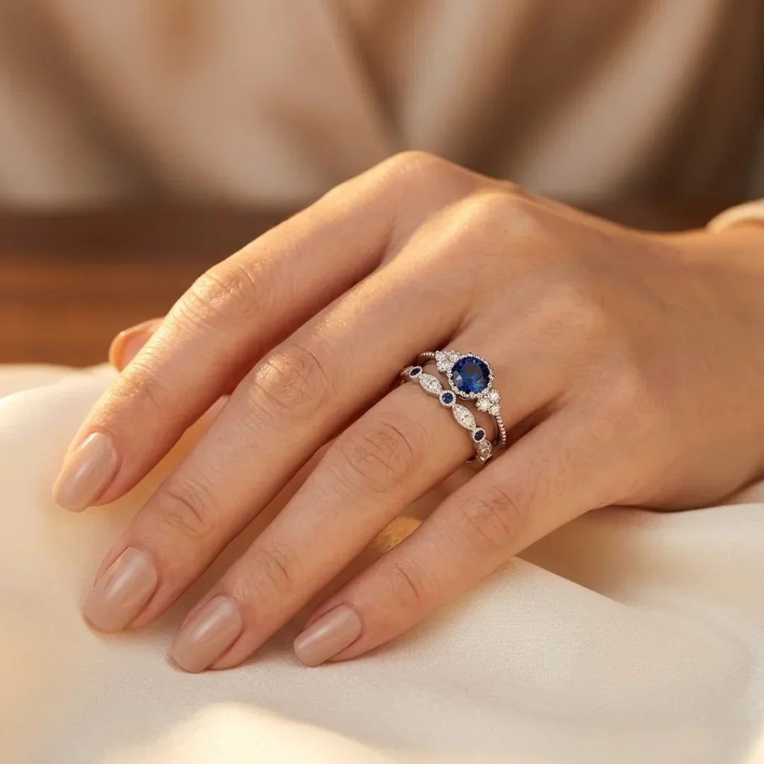 Anello Halo in Zaffiro Argentato