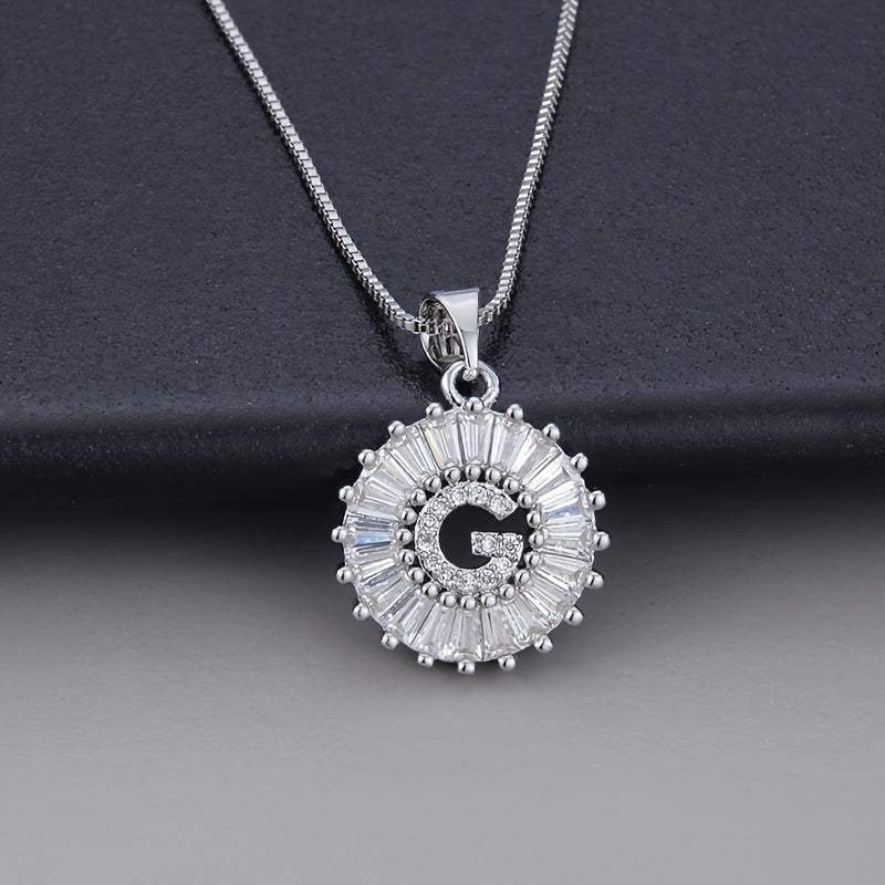 Collana in oro bianco con iniziale "Z" e zirconia