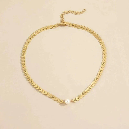 Collana greca con perla d'oro
