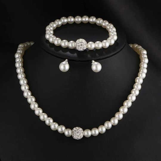 Set di perle eleganti