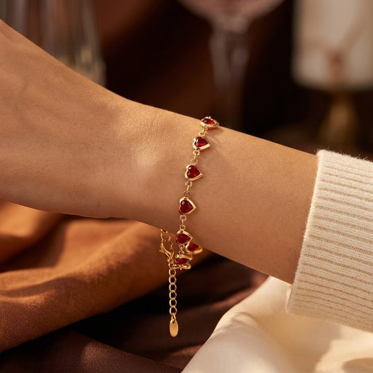 Bracciale Catena Cuore in Rubino Dorato