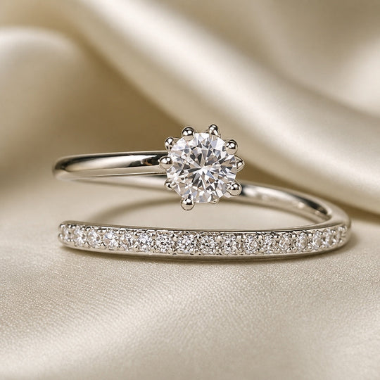 Anello Glow in zirconio con placcatura in oro bianco