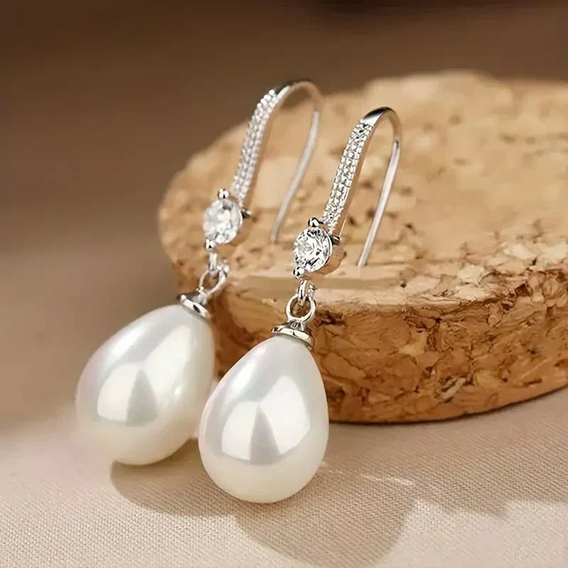 Orecchini Pendenti con Perle Bright | Oro Bianco